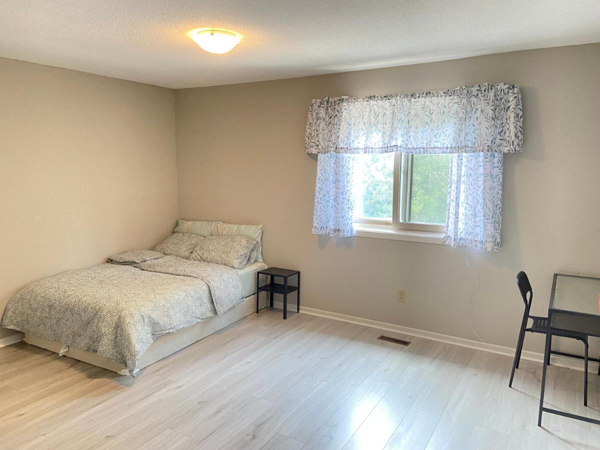 41 Huntsmill Blvd Lejlighed Toronto Eksteriør billede